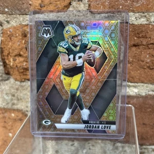 2025 Panini Mosaic Jordan Love Honeycomb SSP #30 - Bild 1 von 5