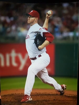 MLB Philadelphia Phillies Roy "Doc" Halladay photo - Image 1 of 4