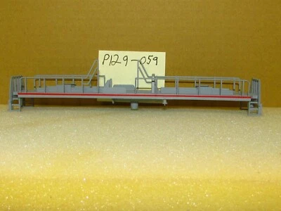 P129-059 GRAY & RED CHASSIS W/ RAILINGS FOR CENTURY 415 DIESEL BY IHC MEHANO HO - Image 1 of 4