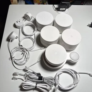 Google Wifi 5 points - Home Wi-Fi System - Mesh Wi-Fi - Whole Home Coverage - Photo 1/5