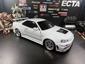 Nissan Skyline GTR R34 White 1:10 RC Car with Working Headlights – Ready to Run - Picture 1 of 8
