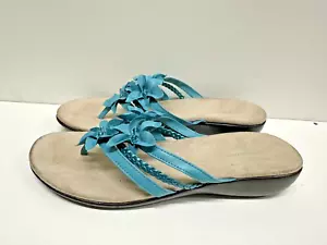 Croft & Barrow women size 12 turquoise color faux leather thong sandal flower - Picture 1 of 12