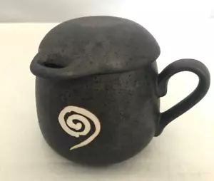 Tazza da tè con coperchio Macha foglia sciolta con colino piccolo 8 oz - Foto 1 di 4