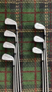 2025 Callaway Elyte Eisen 5-AW +,5" True Temper Vector 90 Gramm Stiff Flex NEUWERTIG! - Bild 1 von 6