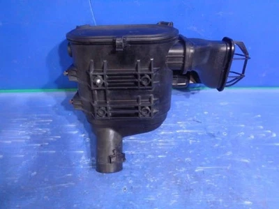 HINO Dutro 2014 TKG-XZU700M Air Cleaner Assembly 1770078560 [Used] [PA120091559] - Image 1 of 4