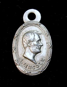 1933 CIONDOLO CHICAGO FIERA MONDIALE SECOLO DEL PROGRESSO ABRAHAM LINCOLN LUOGO DI NASCITA - Foto 1 di 2