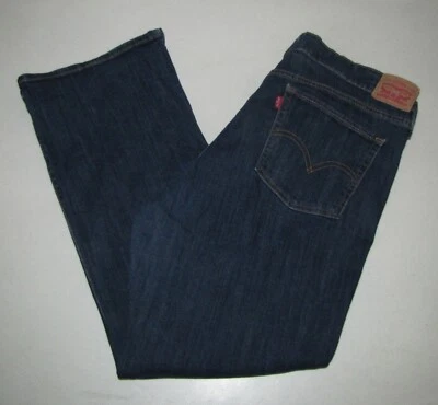 Womens Levi's 415 Relaxed Bootcut Stretch Jeans. Size 18WS Blue. 29" Inseam. - Image 1 of 3