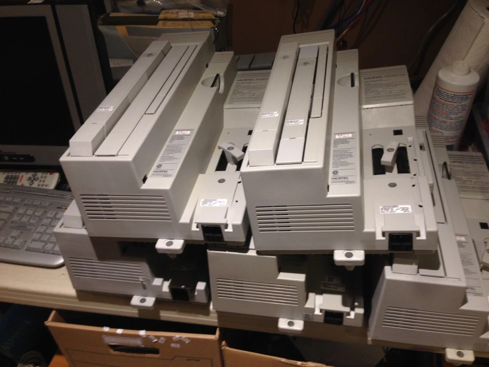 Nortel Networks Compact ICS KSU CICS with  software and a Line Card - Image 1 of 1