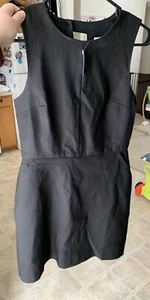 NWT Women’s Gap Sz 4 Black Sleeveless Sheath Dress Textured Pockets Keyhole Back - Picture 1 of 8