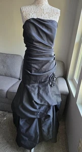 Masquerade Women's Black Formal Dress. Size 22/23 - Picture 1 of 16