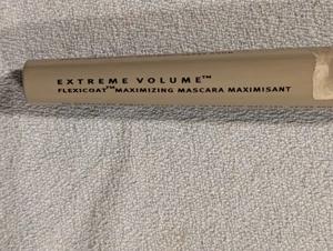 AVON EXTREME VOLUME FLEXICOAT MAXIMIZING MASCARA MARINE NAVY NEW SEALED - Picture 1 of 9