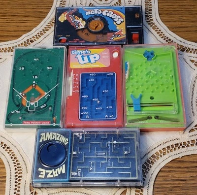 5 VTG 1970's TOMY Handheld Games-Moto Cross-Time's Up-Amazing Maze-Baseball-+1 - Image 1 of 4