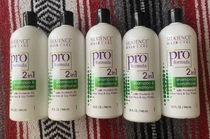 Champú y acondicionador 2 en 1 Silkience Hair Care Pro Formula 5 piezas, 32 oz. Cada - Imagen 1 de 1