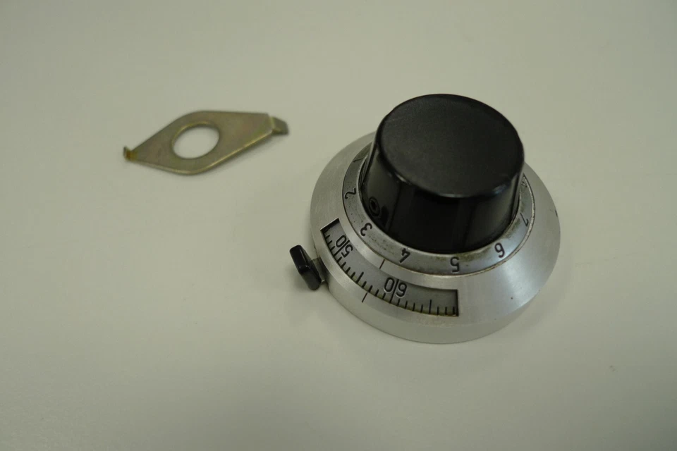 Duodial 10 Turn Dial Counter Dial Amphenol West Germany D211 - Image 1 of 4