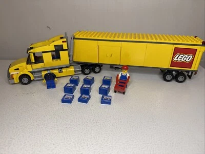 LEGO City 3221 LEGO Truck incomplete set - See Description - Image 1 of 4