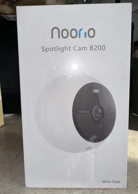 Noorio B200 Spotlight Cam Security Camera Wireless Outdoor Magnetic, 1080p - Image 1 of 4