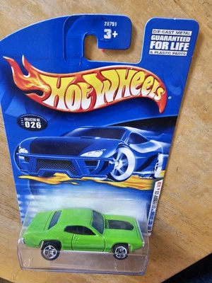 Hot Wheels 1971 PLYMOUTH GTX, GREEN; 2001 First Editions Series 14/36, #026 - Image 1 of 4