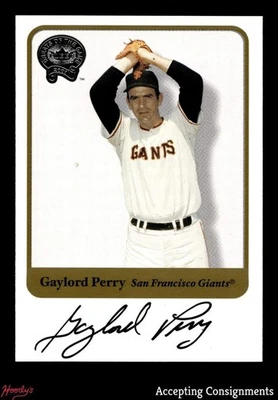 2001 Greats of the Game Autographs Gaylord Perry AUTO GIANTS - Image 1 of 2
