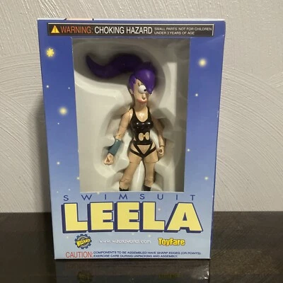 Rare Futurama Wizard Toyfare Exclusive Swimsuit Leela Figure 2001 New In Box 6”  - Image 1 of 4