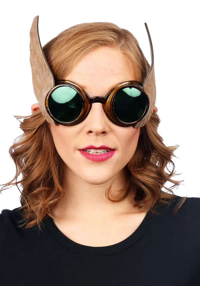 Gold Winged Goggles - Image 1 of 1