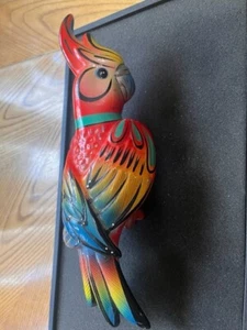 VINTAGE HAND PAINTED CERAMIC HANGING PARROT FROM MEXICO GLAZED POTTERYTROPICAL - Picture 1 of 9