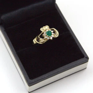 9ct Gold Claddagh Ring with Green Agate and Diamond Unique Heart Ring Hallmarked - Picture 1 of 10