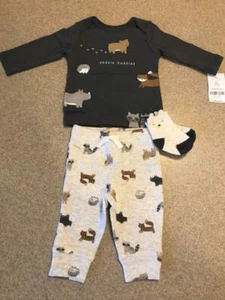 New Baby Boy Carter's 3-Piece Animal Print Tee & Pants Set & Socks 3 6 9 12 - Picture 1 of 1