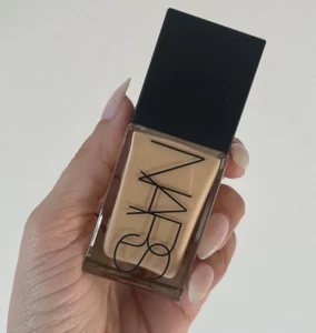 Nars ~ Light Reflecting Foundation ~ Fiji ( Light 5 ) ~ NIB - Picture 1 of 1