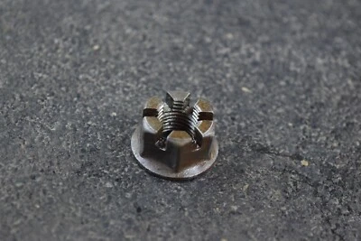 YAMAHA XZ550 VISION XJ750 XV750 XJ550 XJ650 EIXO TRASEIRO MÁXIMO PORCA CASTELO - Imagem 1 de 4