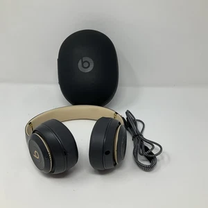 Beats Studio3 Cuffie Wireless Grigio Ombra con Custodia e Cavo USB, Nuovi Auricolari - Foto 1 di 6