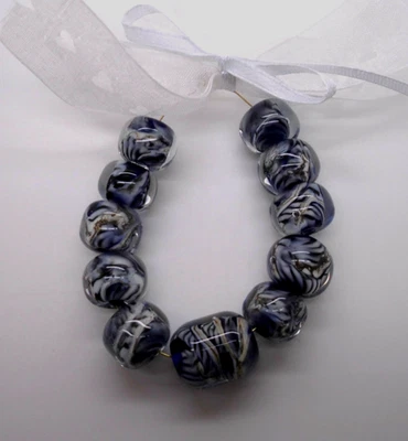 Lampwork - Glasperlen 11 x  blau - weiß-  jeansfarben - Bild 1 von 2