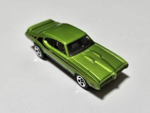 Hot Wheels Mainlines - Pontiac GTO ‘The Judge’ GREEN 1/64 - Loose C157 - Picture 1 of 8