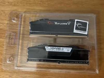 G. Skill Ripjaws V 16GB (2 x 8GB) F4-3000C15D-16GVKB DDR4 - Image 1 of 2