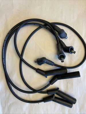 Juego de cables de bujía de encendido CARQUEST 9586 para Dodge Mitsubishi 1991-2002 1,5 L Foto 1 de 4