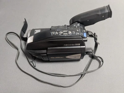Quasar VM-L152 VHS-C Palmcorder 700x Zoom Camera Only FAST SHIPPING  - Image 1 of 4