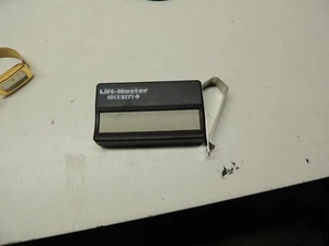LiftMaster 971LM 1-Button Security+ Garage Door Opener Remote Control 390MHz - Picture 1 of 5