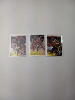 Fleer 1993-94 NBA Seattle Supersonics Basketball Card Lot- Payton,Kemp,McMillan- - Image 1 of 4