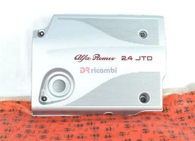 COPRI COPERCHIO RIPARO SUPERIORE MOTORE  ALFA ROMEO 166 2.4 JTD  ALFA  46480339 Foto 1 de 4
