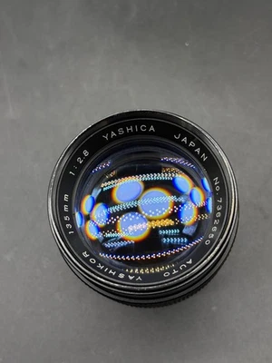 YASHICA AUTO YASHIKOR 135mm, 1:2.8 - Image 1 of 4