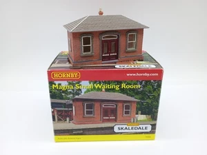 Hornby Skaledale R9502 Magna Small Waiting Room - VGC & Boxed - Foto 1 di 14