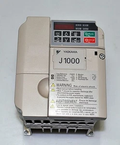 YASKAWA Inverter CIMR-JT2A0010BAA MAX2.2Kw 200-240V AC3PHASE free ship - Picture 1 of 4