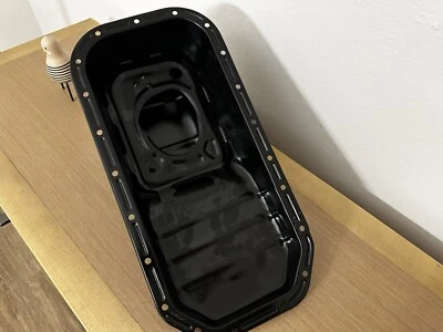 Pan de aceite Toyota MR2 Foto 1 de 4
