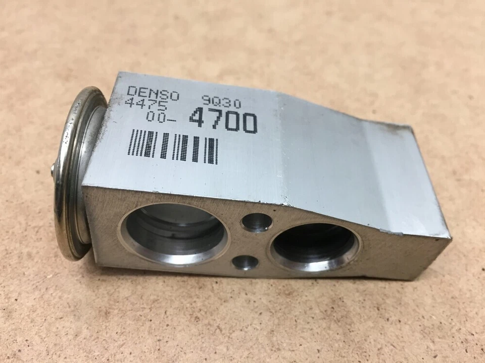 Expansion valve - Image 1 of 1