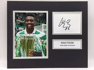 RAR Kolo Toure Celtic signed Photo Display + COA AUTOGRAMM SCHOTTLAND - Bild 1 von 3