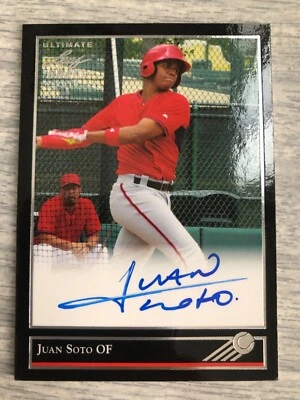 2018 Leaf Ultimate Draft 92 Black Gold Auto Juan Soto #BG-JS2 Rookie Auto RC - Image 1 of 4