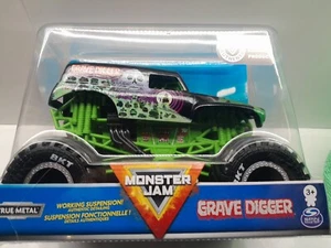 MONSTER JAM SPIN MASTER 1:24 SCALE GRAVE DIGGER 2020 TRUE METAL - Picture 1 of 6