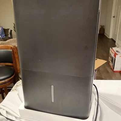 Осушитель GE 50 пинт емкостью со встроенным Wi-Fi умным сухим 3-скоростным вентилятором - Изображение 1 из 4