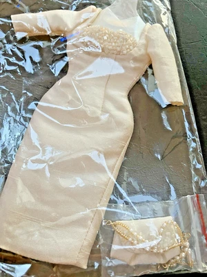 SL Doll Fashion for Barbie Silkstone Cream Colored Dress Purse Jewelry NIP - Image 1 of 4