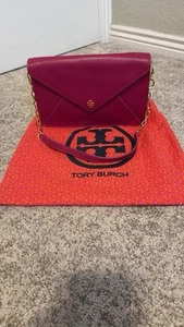 Tory Burch Magenta EUC Robinson Envelope Purse (used Twice!) - Picture 1 of 14