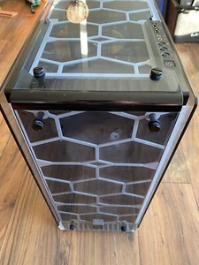 Corsair Crystal 570x RGB Mirror Tempered Glass Premium ATX Mid Tower Case Black - Picture 1 of 8